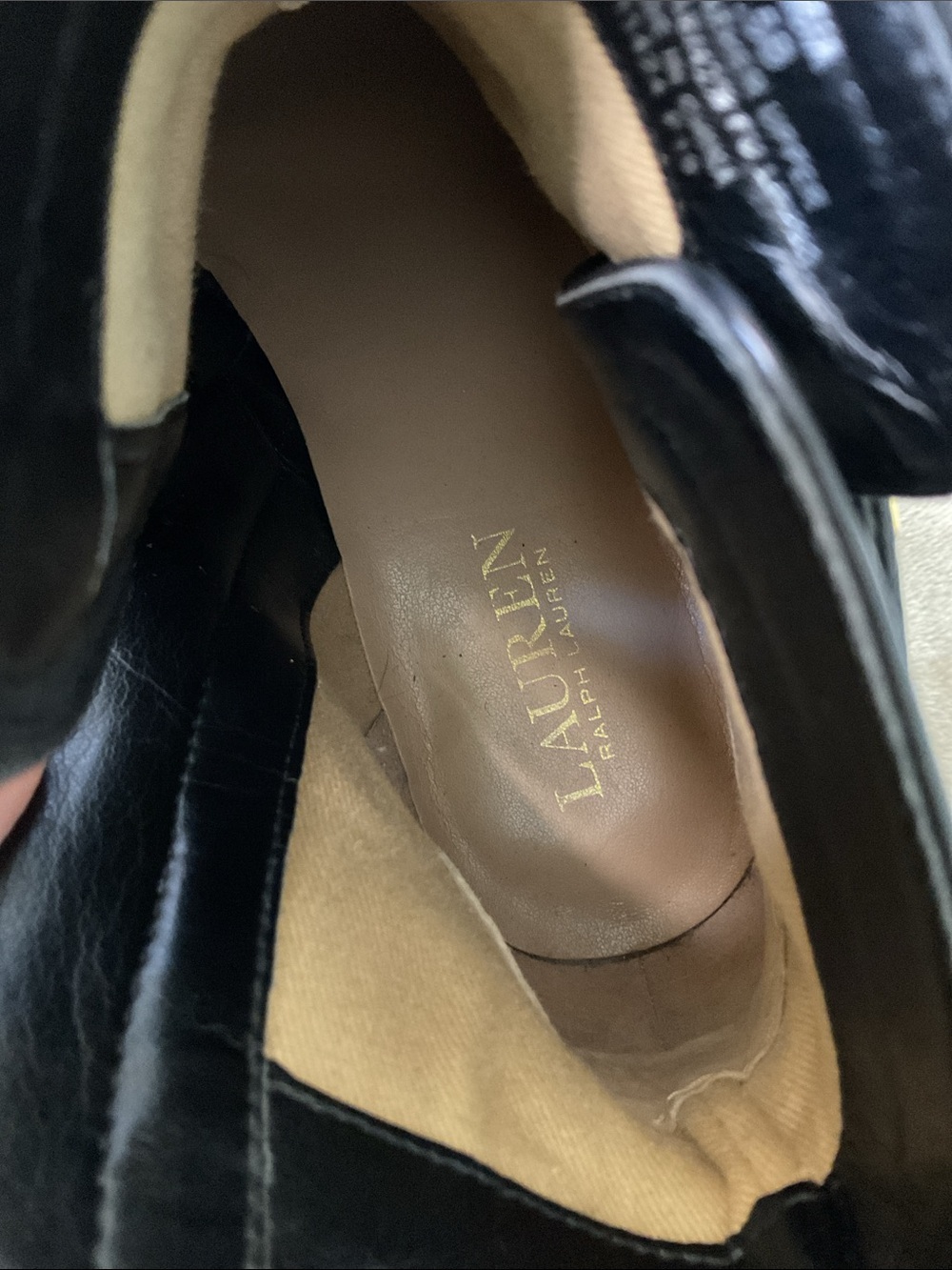 Lauren Ralph Lauren Black Leather Borgia Ankle Boots with Gold Buckle Size 7.5B - Picture 6 of 8